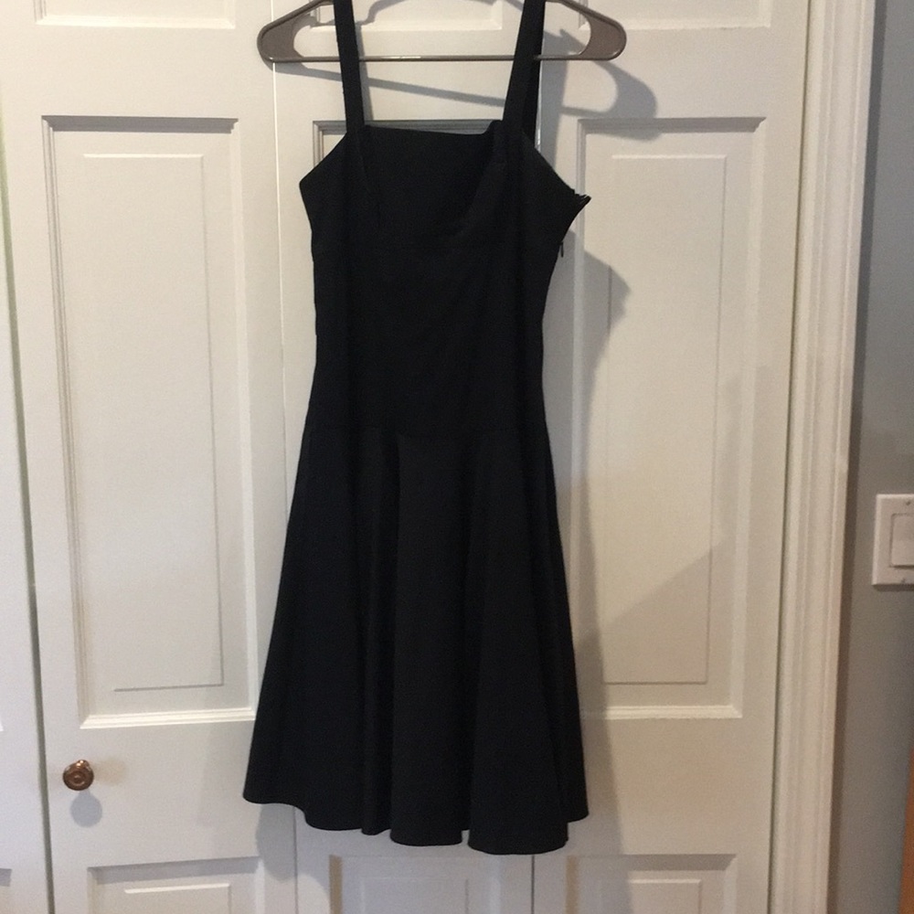 Elegant above the knee Ralph Lauren black dress